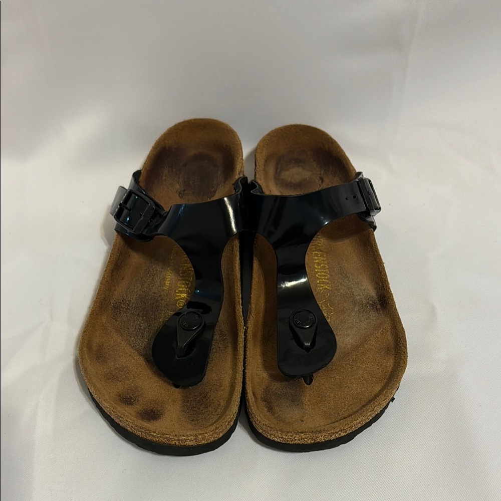 Birkenstock Gizeh Birko-Flor Patent Leather Black Sandals Size 38 (US 7.5-8)